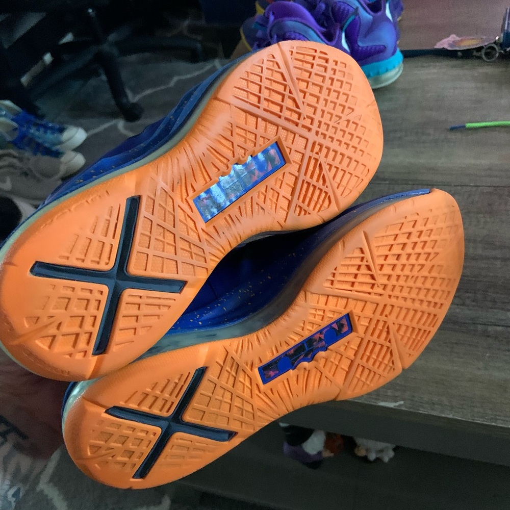 Nike - Picture 5 of 5